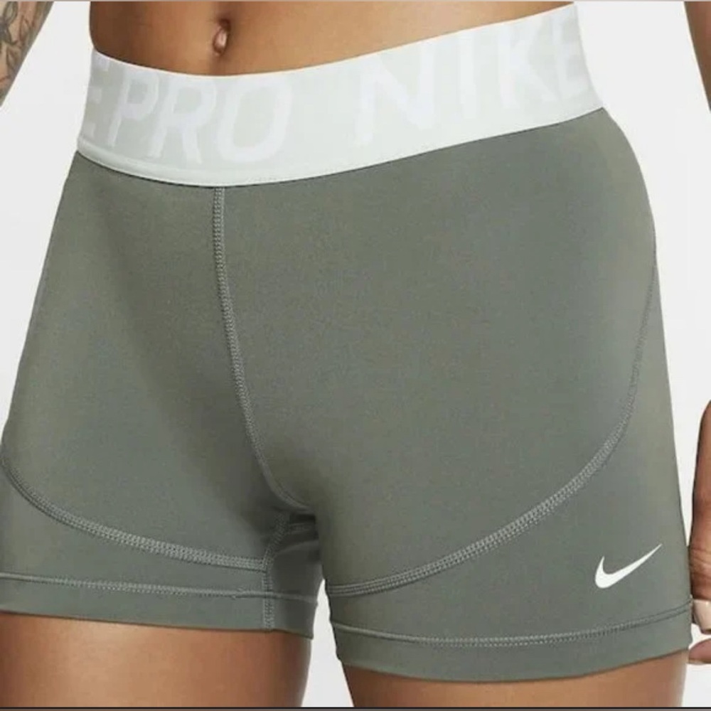 #35 NIKE Pros Army Green With Lighter Green Waistband Size M